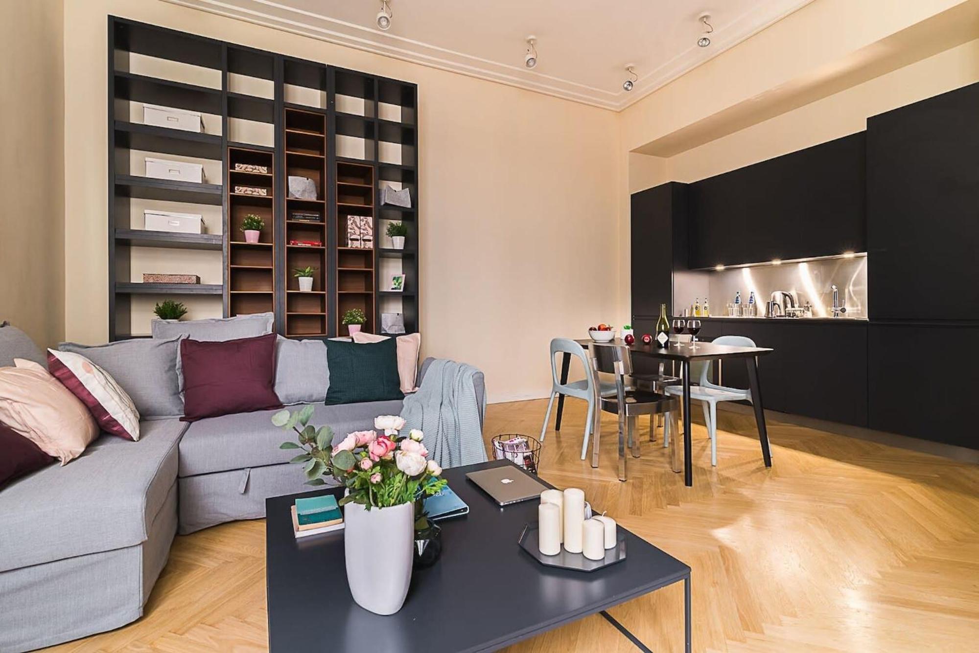 Rent Like Home - Hoza 39 วอร์ซอ ภายนอก รูปภาพ